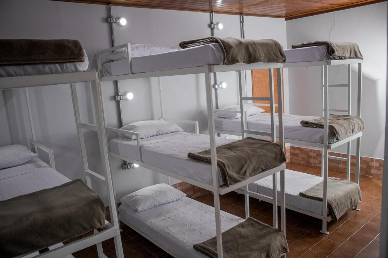Manaca Hospedaria Hostel Илябела Екстериор снимка