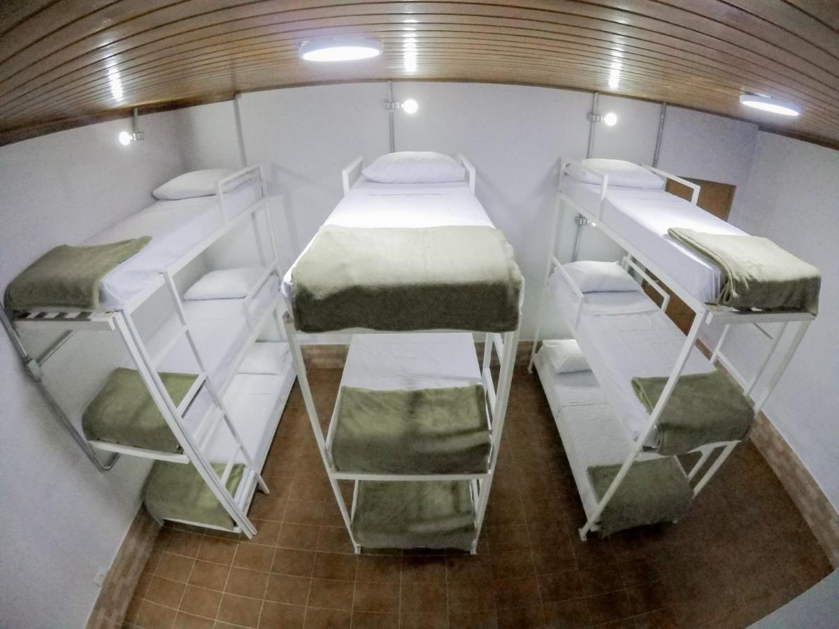Manaca Hospedaria Hostel Илябела Екстериор снимка